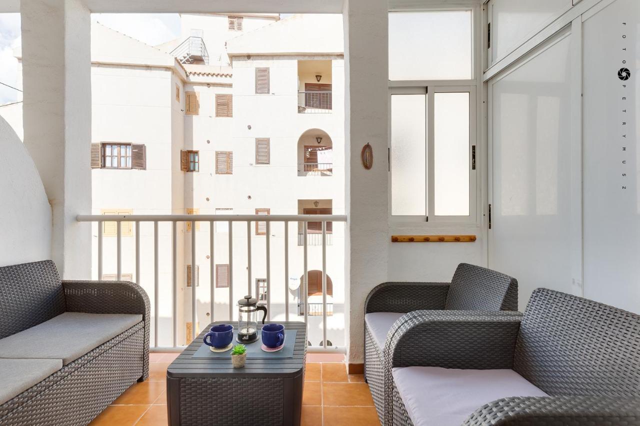 Apartment With Pool & Balcony Less Than 10Min Walk To La Mata Beach! Torrevieja Exterior foto