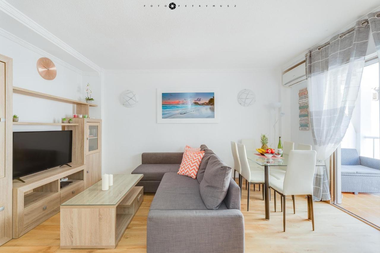 Apartment With Pool & Balcony Less Than 10Min Walk To La Mata Beach! Torrevieja Exterior foto